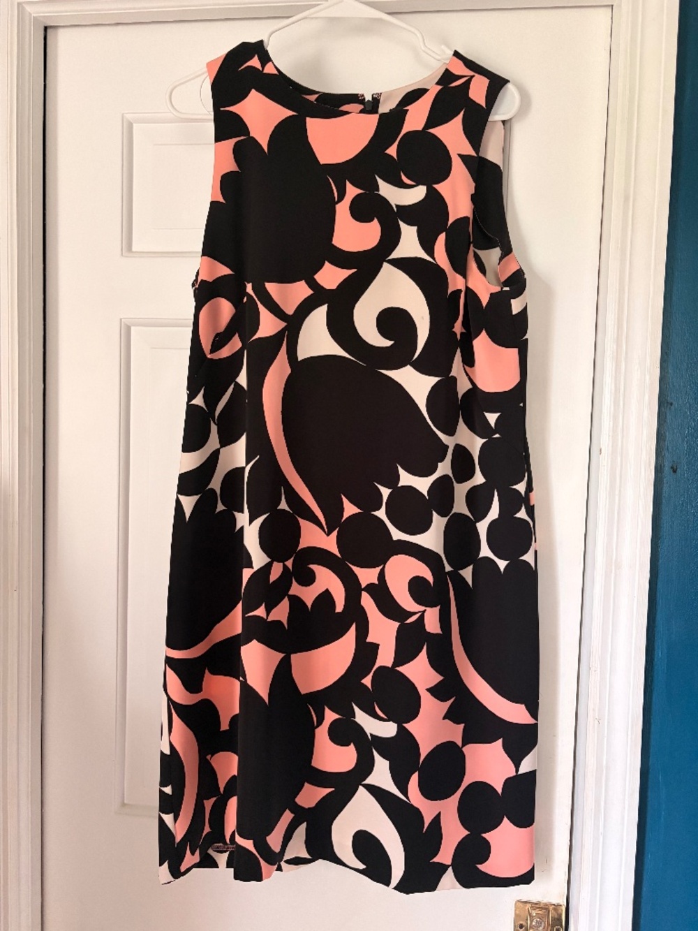 Ann Taylor black tulip dress